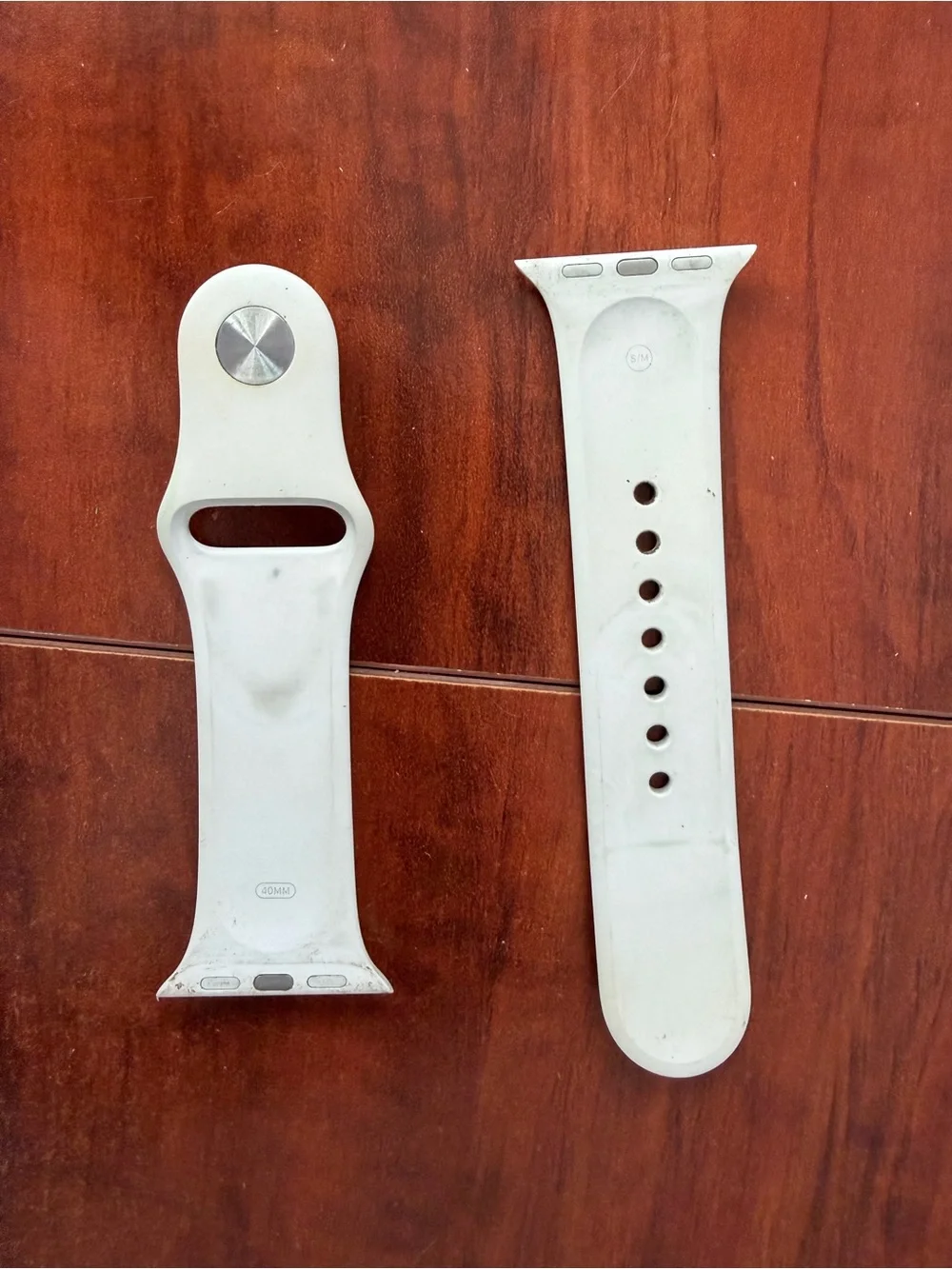 Silicone Apple Watch Band Replacement - white